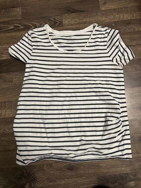 H&M White and Navy Striped Short Sleeve Tee